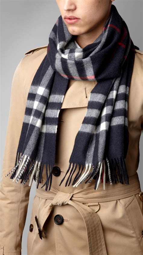 mens scarf burberry century 21|burberry cashmere scarf men.